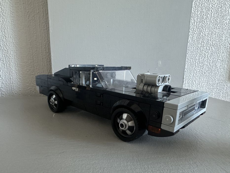 Dodge Charger 42111