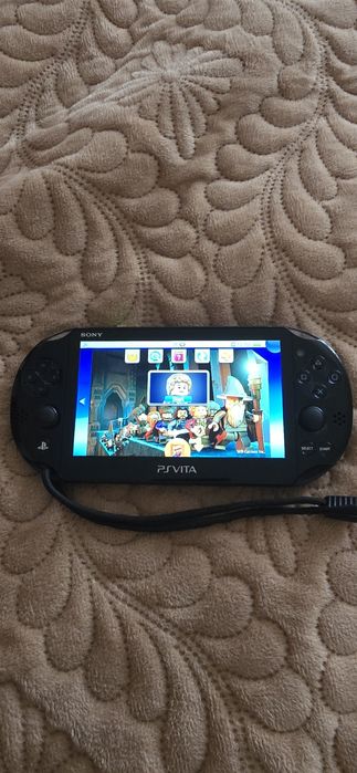 PS VITA cu joc Lego Hobbit