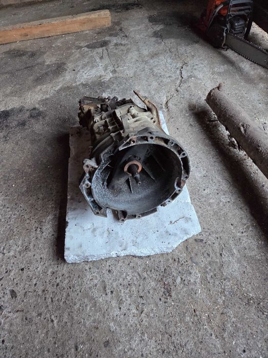 Cutie de viteza ford transit  model 2000-2006