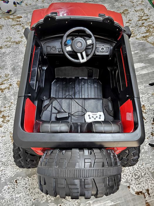 Детская автомашина