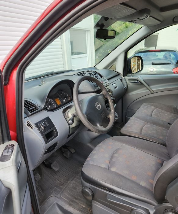 Mercedes Vito 115 CDI 9 locuri an 2010 import Olanda