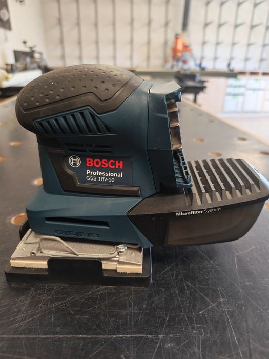 Bosch GSS 18V-10 
GWS 18V-10 - 500 ron
GSS 18V-10 - 400 ron
GBH 18V-26 - 700 Ron