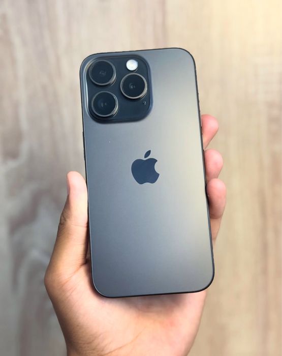 iPhone 15 PRO  • 97% Battery • 128 GB