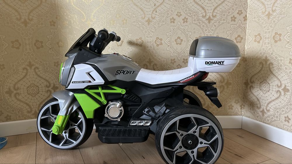 Детский электомотоцикл