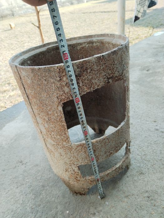 Чугунний кура сотиладт