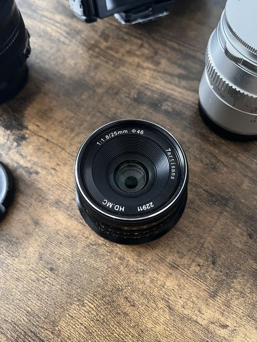 7Artisans 25mm f/1.8 pentru Fujifilm (Manual)