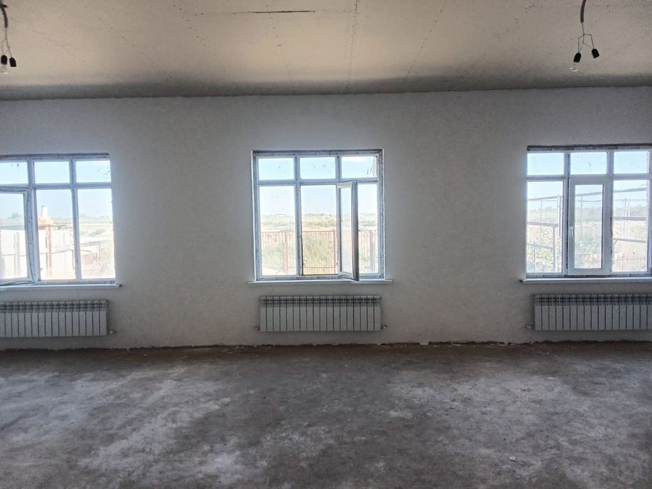 Продается 252кв.мт. 4х комн. черн. дом.