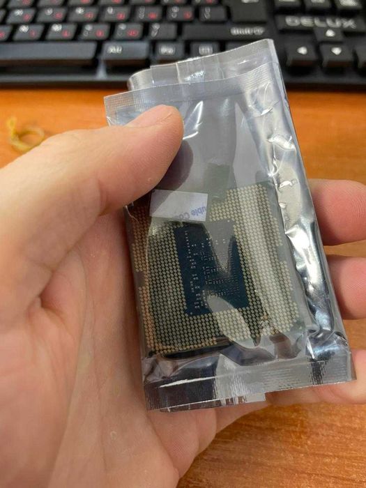 Продам процессоры Intel Pentium R G3240