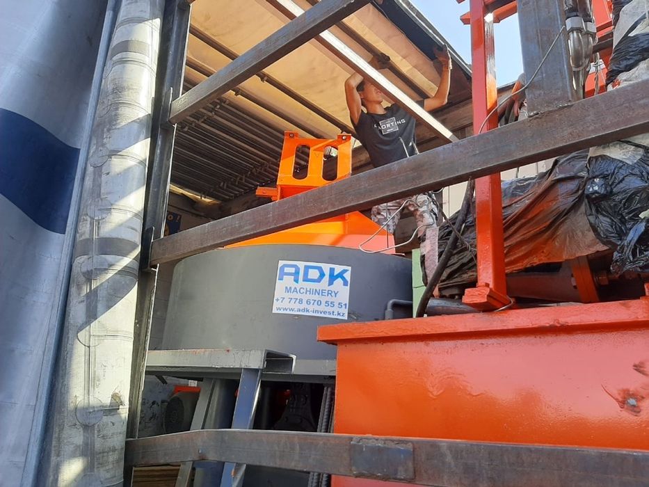 Вибропресс для производства брусчатки и сплитерных блоков