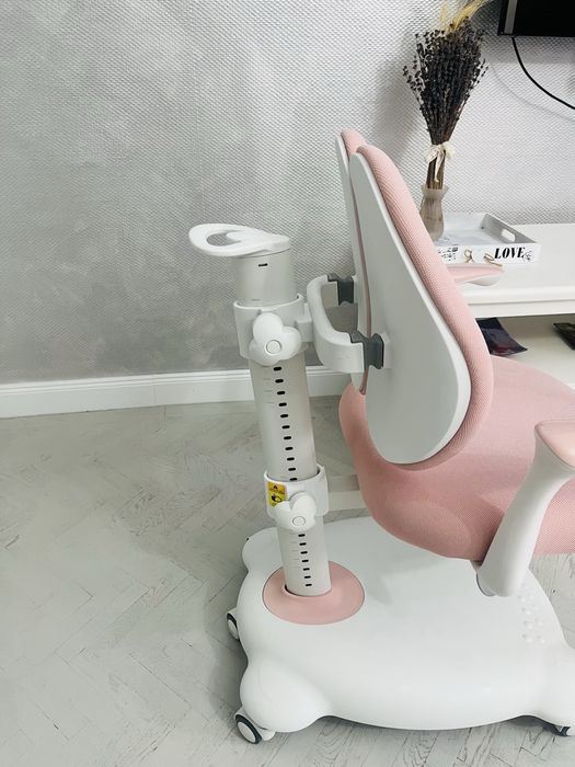 Scaun birou pentru copii Kring Louie, spuma cu memorie