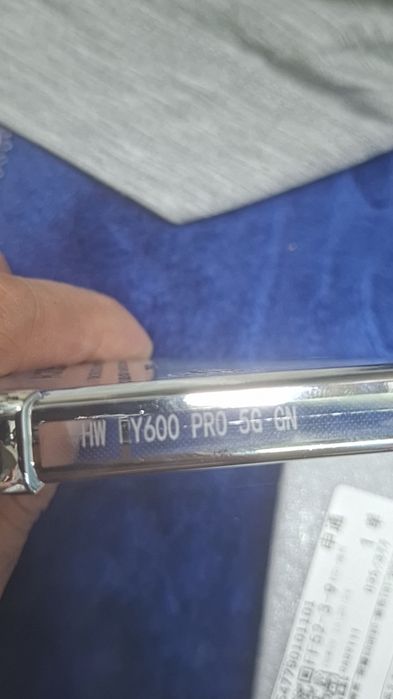 Продам чехол на хонор 500 про