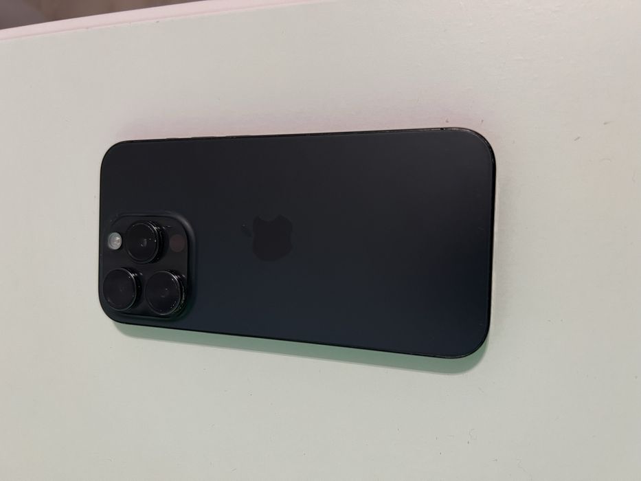 Iphone 15 Pro  256Gb Black Titanium