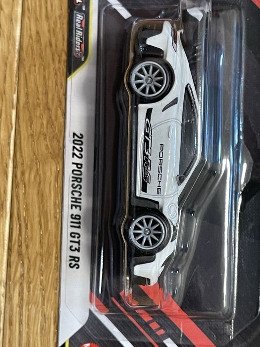 Hot Wheels Porsche 911 GT3 RS(992) Ferrari SF90 Sradale Arad • OLX.ro