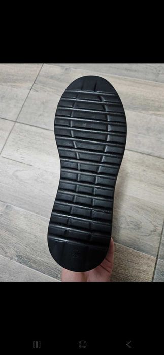 Papuci piele nr.40 damă