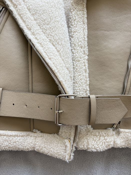 Дубленка Zara беж