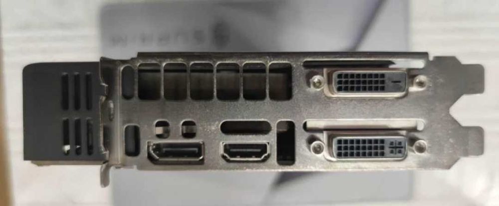 Видео карта EVGA GTX 780 Ti Classified