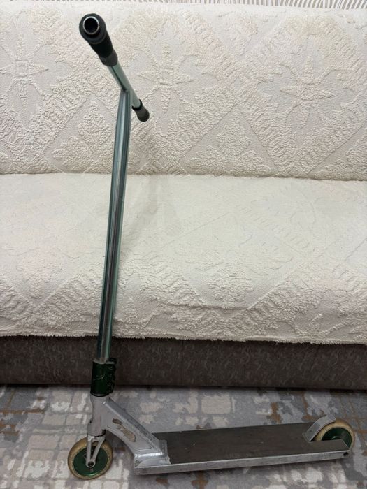 Продам самокат трюковой vokul solo