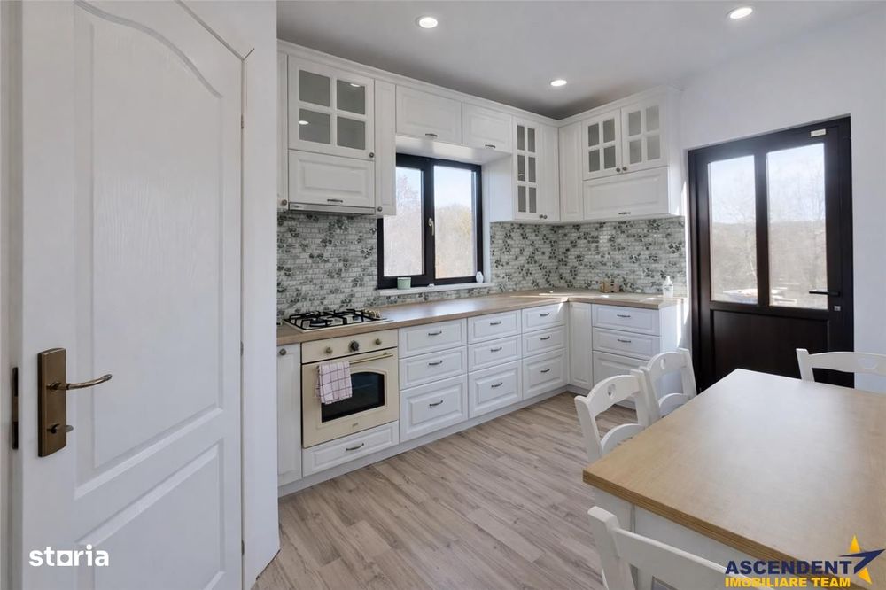 OFERTA REZERVATA!!3D! Casa noua Persani,2022,panorama, design elegant,