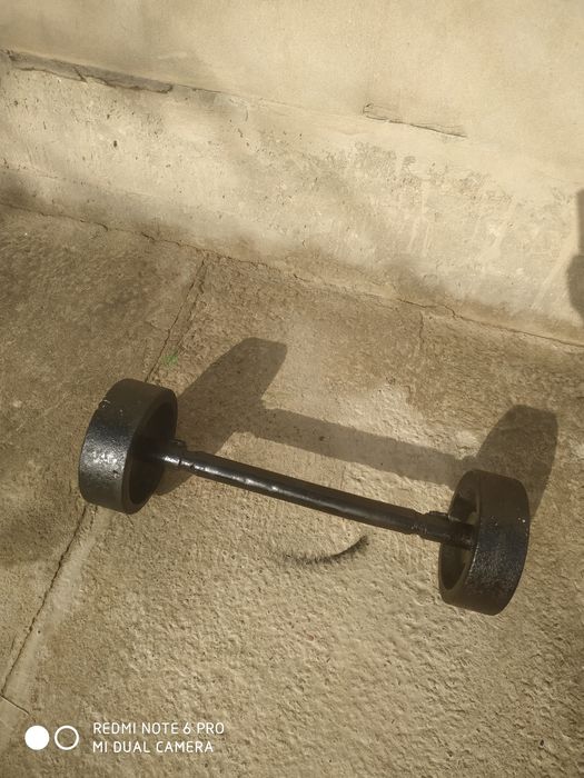 Гантел сотилади   10 килолик