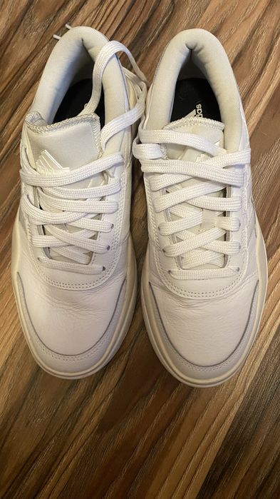 Adidas маратонки 100лв