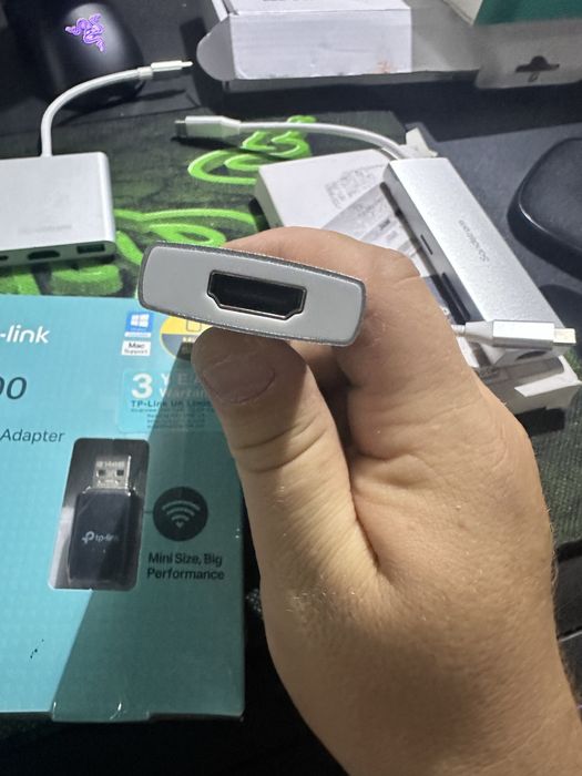 4x adaptoare usb C sau tunderbolt  (dongle)