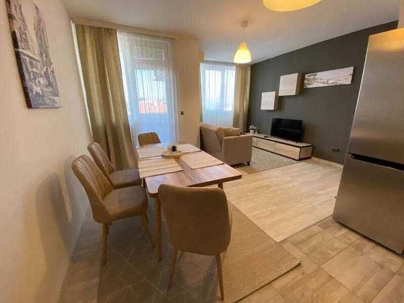 Дава се под наем Двустаен апартамент в София, Гоце Делчев - 65 кв.м за 484.5 € - Снимка #2