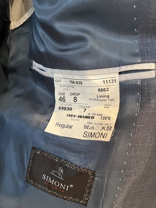 Продам костюм в хорошем состоянии