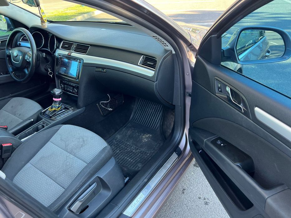 Skoda Superb / Cutie Automată