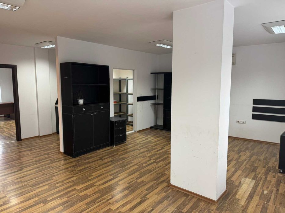 Продава се Офис в Варна, ЖП Гара - 170 кв.м за 6 €/кв.м - Снимка #14