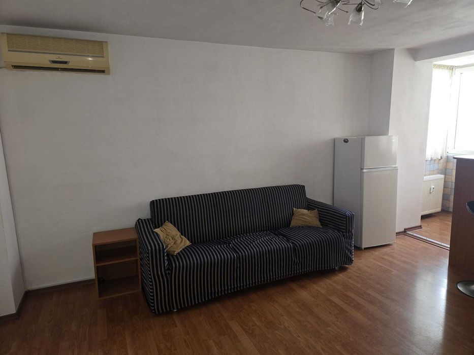 Apartament – București, Semănătoarea - Vedere 2