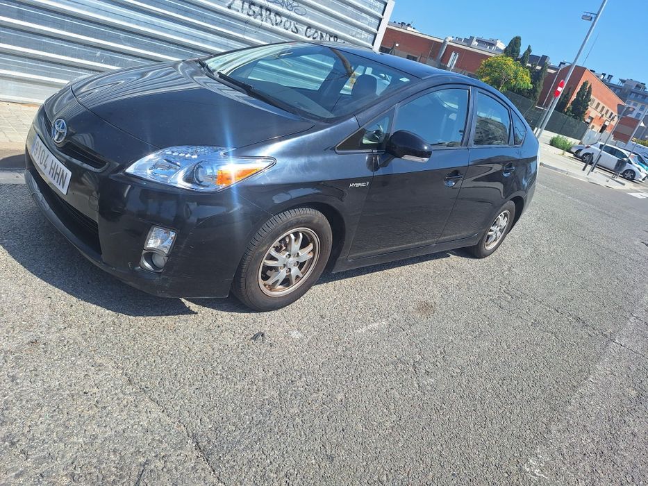 Vand Toyota Prius 1.8 Hibrid 2017 Automat euro6