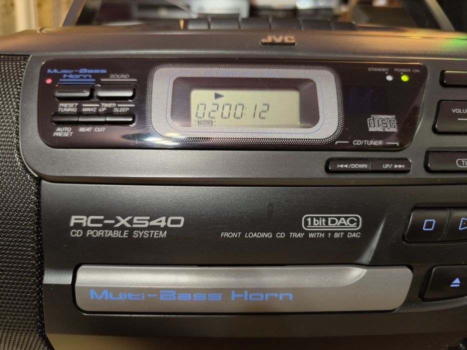 Radiocasetofon cu CD JVC RC-X540 Boombox