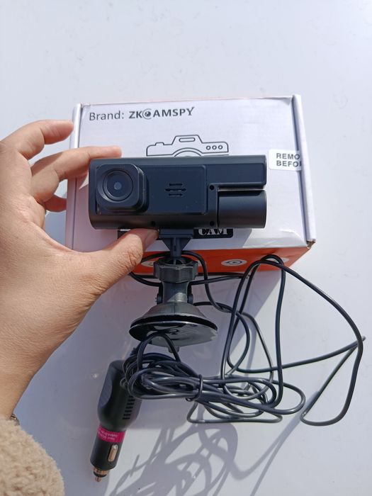 Продам авто видеорегистратор новый