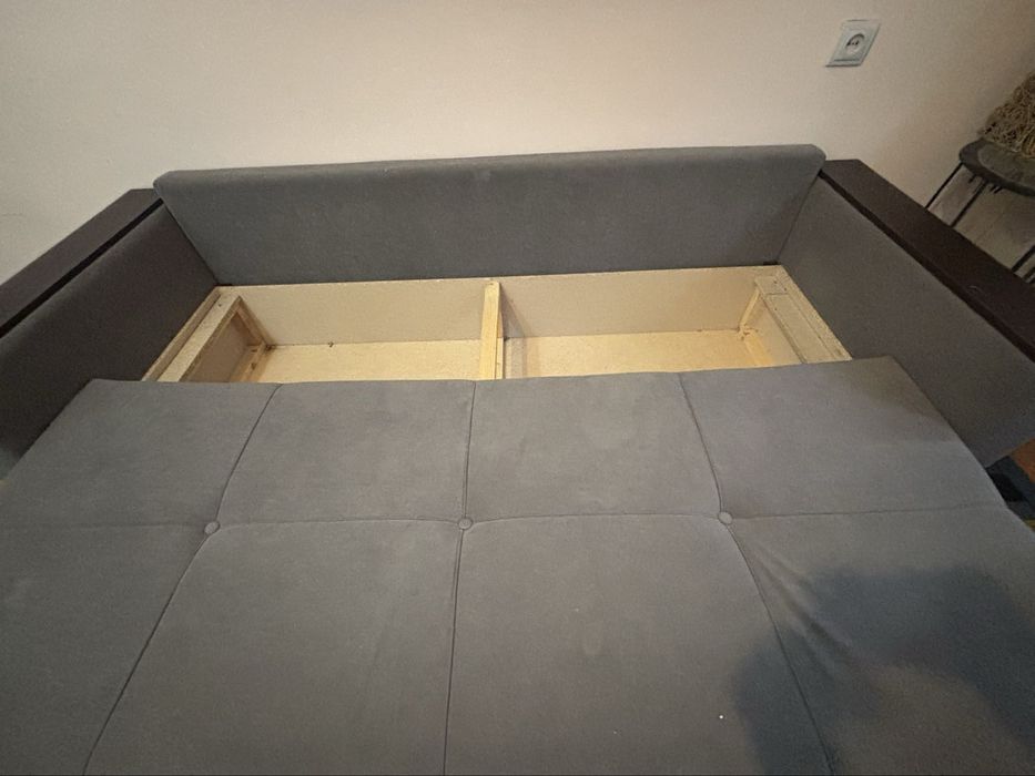 Это диван-кровать.