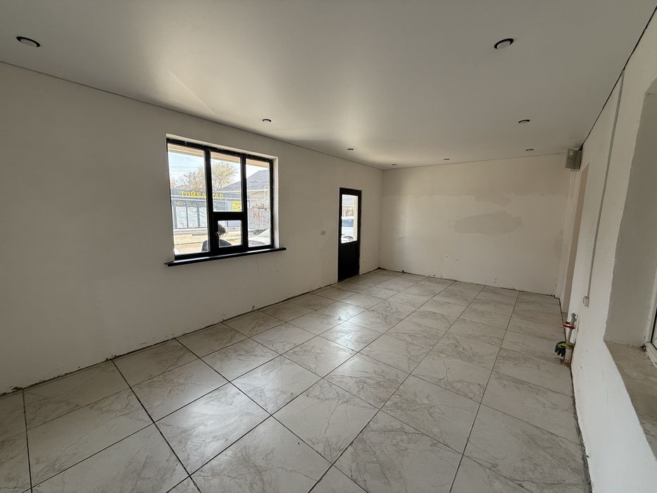 Сдается помещение в аренду перед базаром