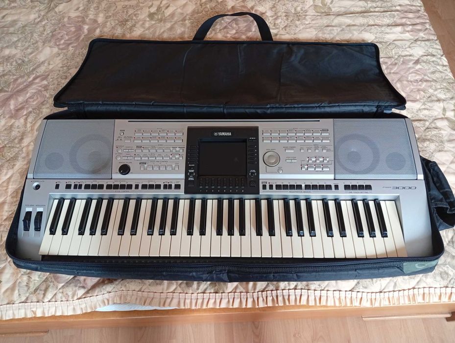 Yamaha PSR 3000 Професионална