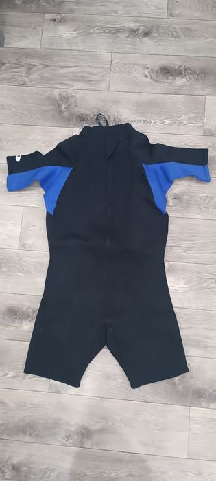 Продам гидро костюм