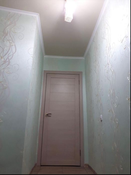 Продам 2 комн квартиру в центре