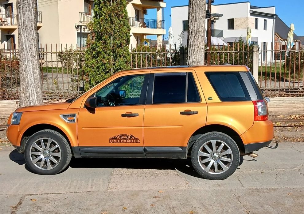 Vând Land Rover freelander 2