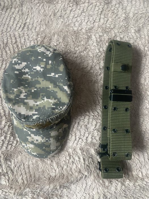 Кепка и ремень военная