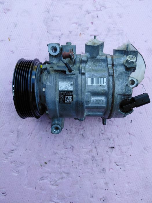 Compresor ac Audi a4 a5 seat ibiza  cod 3Q0 816 803D 700 LEI