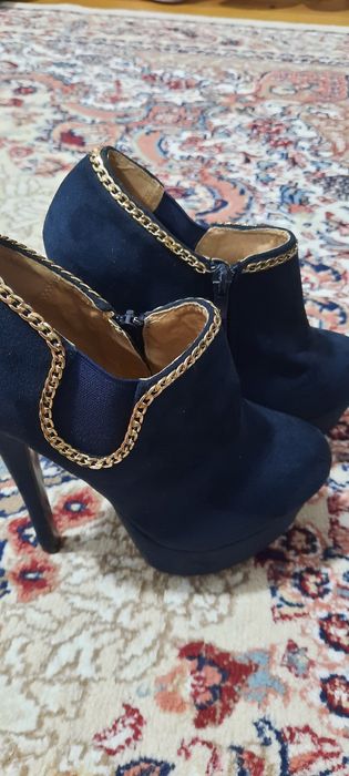 Поодам разнве вещи женские