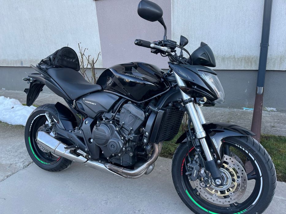 Honda Hornet ABS 2010. 21000 km.