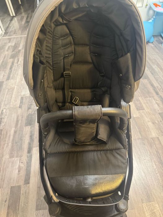 Carucior reversibil Adamex.