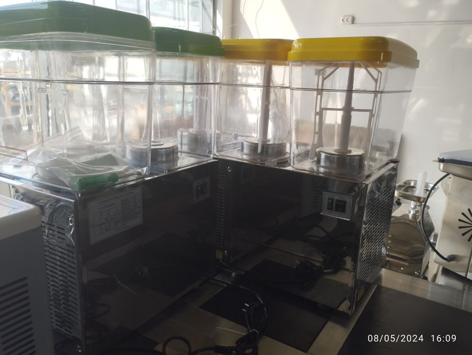 Sok aparat сок-охладитель 2 talgi hamda 3 taligi bor