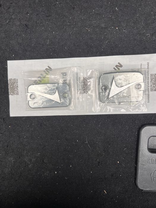 Suport metalic top case/manete frana/capace rezervor franaKymco AK 550