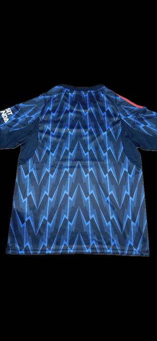 Tricou arsenal.