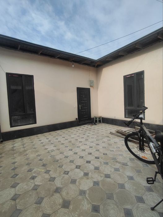 Участок Азербайджанский центр 1.2 сотки 3 комнаты. Новый коттедж