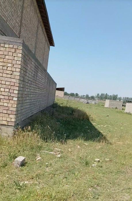 Yer sotiladi srochna