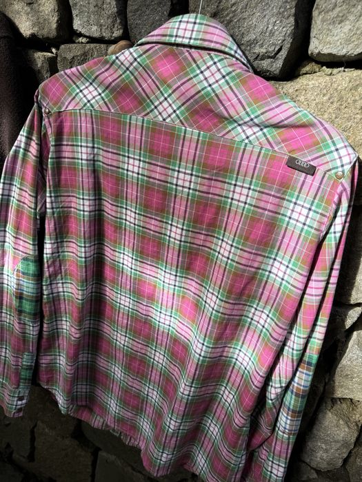 Audi jacheta lana si camasa bumbac